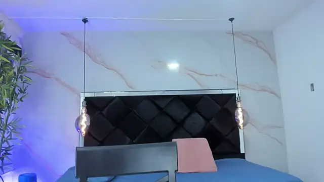 AngelaaCute  online show from 10-17-25, 12:19