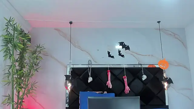 AngelaaCute  online show from 10-28-25, 12:09