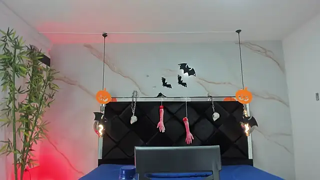 AngelaaCute  online show from 10-29-25, 12:07