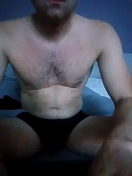 Snapshot of blackandwhte chatting on 12-05-25, 01:14 blackandwhte online show from 12-05-25, 01:14