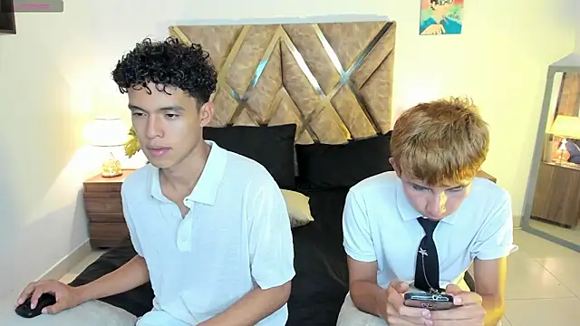 nickolas moon online show from 12-01-25, 02:16