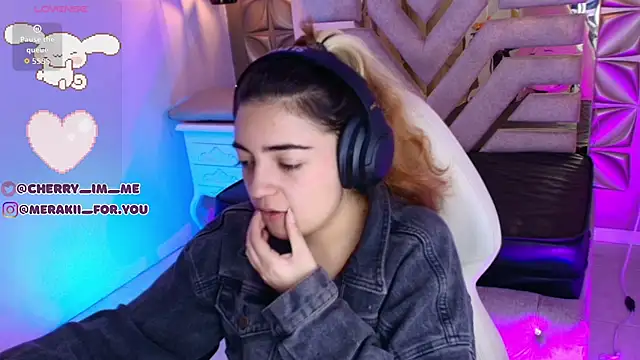 meraki fraise online show from 11-22-25, 07:02