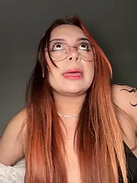 Snapshot of NatyOlson chatting on 11-23-25, 02:44 NatyOlson online show from 11-23-25, 02:44