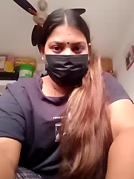 Snapshot of Hotmilfxox chatting on 12-23-24, 02:24 Hotmilfxox online show from 12-23-24, 02:24