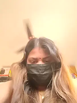 Snapshot of Hotmilfxox chatting on 01-01-25, 02:41 Hotmilfxox online show from 01-01-25, 02:41