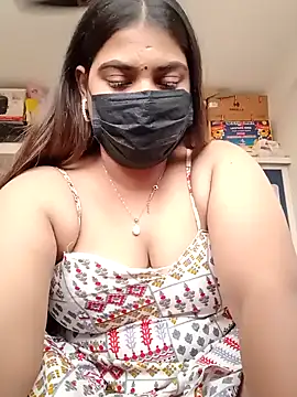 Snapshot of Hotmilfxox chatting on 01-17-25, 11:27 Hotmilfxox online show from 01-17-25, 11:27