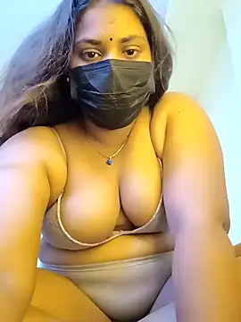 Snapshot of Hotmilfxox chatting on 03-01-25, 05:31 Hotmilfxox online show from 03-01-25, 05:31