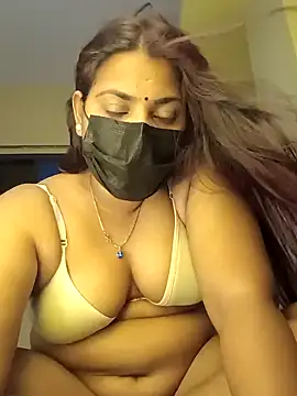 Snapshot of Hotmilfxox chatting on 03-09-25, 11:14 Hotmilfxox online show from 03-09-25, 11:14