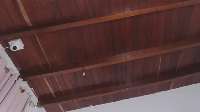 Amara Red online show from 11-21-25, 12:32