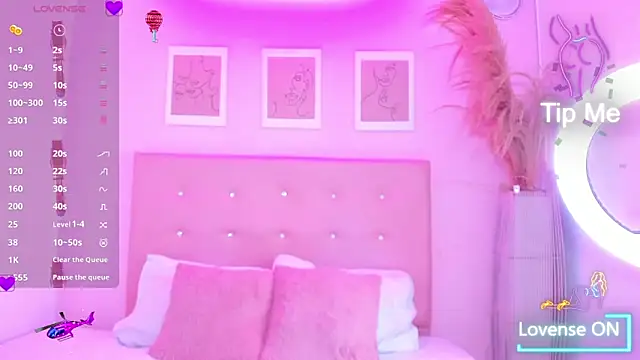 Snapshot of EIMY_BRIGHT chatting on 09-23-25, 02:20 EIMY BRIGHT online show from 09-23-25, 02:20