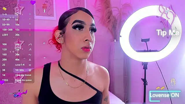 Snapshot of EIMY_BRIGHT chatting on 10-04-25, 03:48 EIMY BRIGHT online show from 10-04-25, 03:48