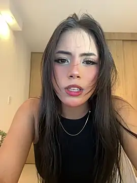 Snapshot of __Alisson_ chatting on 12-21-24, 11:56 Alisson online show from 12-21-24, 11:56