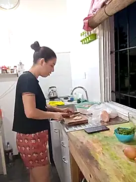 solangeyaelok1 online show from 03-20-25, 10:40