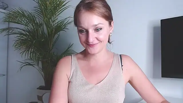 AliciaDesire online show from 11-04-25, 01:54