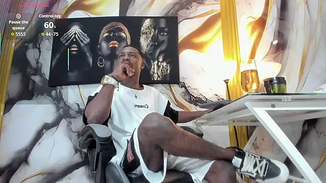 Thomas shelbys online show from 11-12-25, 01:06