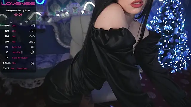 KitnissKiss online show from 12-09-24, 10:52