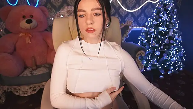 KitnissKiss online show from 12-14-24, 07:57