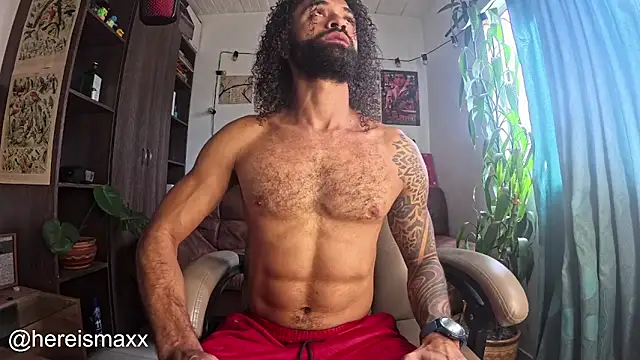 MaxG   online show from 10-27-25, 05:17