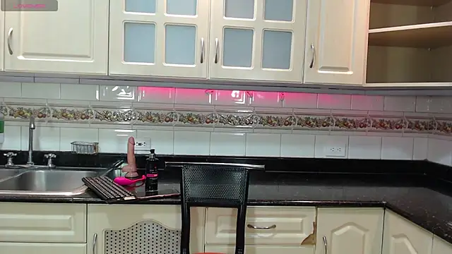 NatazhaQueen online show from 02-15-26, 07:51