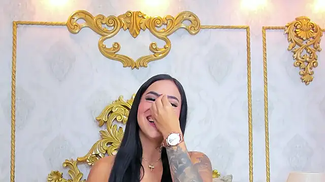 GiahDaniels online show from 12-29-24, 02:42