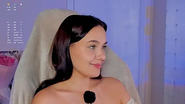 Snapshot of _Sweetie_ chatting on 10-23-25, 02:49 Sweetie online show from 10-23-25, 02:49