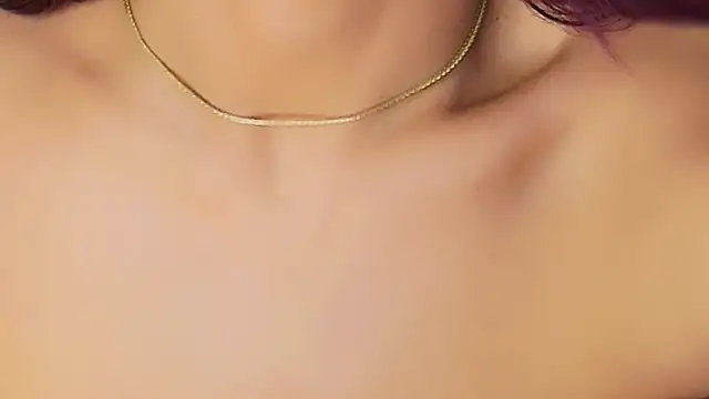  Miss Anna  online show from 10-17-25, 05:10