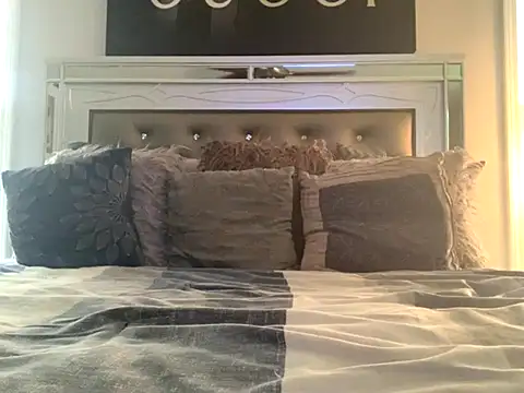 BubbaATL online show from 10-19-25, 04:51