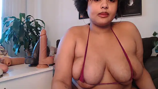 TheeVixxxen online show from 03-03-25, 01:53