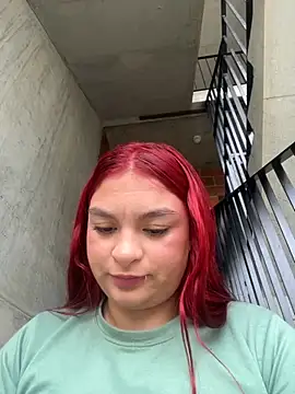 Snapshot of MiaLujan_ chatting on 11-10-25, 11:31 MiaLujan online show from 11-10-25, 11:31