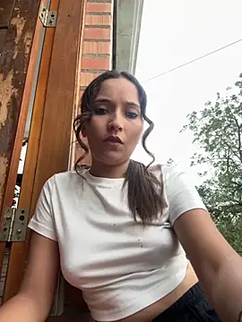 Snapshot of Penelope-Hot chatting on 11-18-25, 09:08 Penelope-Hot online show from 11-18-25, 09:08