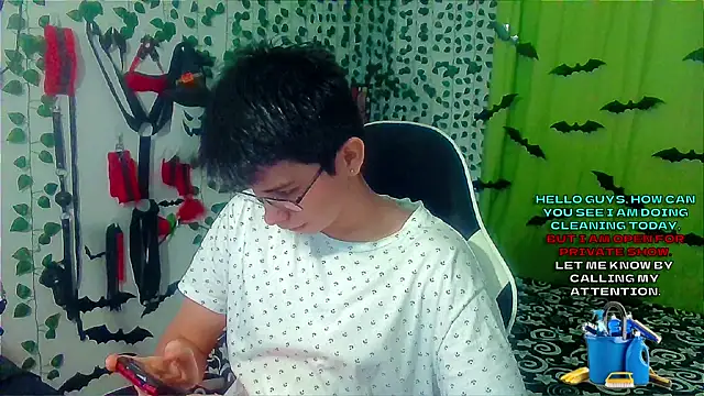 Andy gray online show from 11-08-25, 11:43