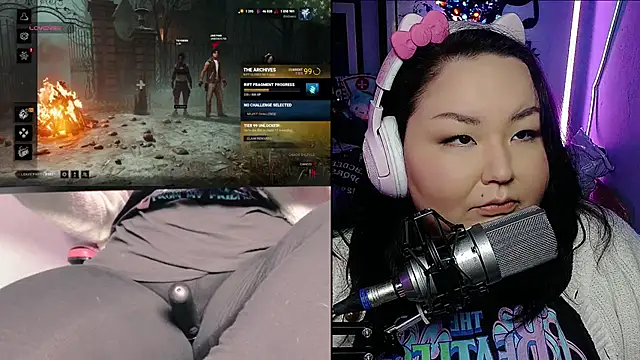 Snapshot of EmGreens chatting on 01-19-25, 06:42 EmGreens online show from 01-19-25, 06:42