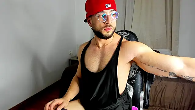 Snapshot of dafboy1 chatting on 10-16-25, 02:23 dafboy1 online show from 10-16-25, 02:23