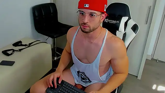 Snapshot of dafboy1 chatting on 11-05-25, 07:58 dafboy1 online show from 11-05-25, 07:58