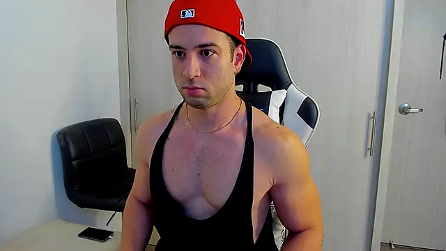 Snapshot of dafboy1 chatting on 11-17-25, 01:17 dafboy1 online show from 11-17-25, 01:17