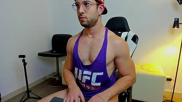 Snapshot of dafboy1 chatting on 11-23-25, 05:13 dafboy1 online show from 11-23-25, 05:13