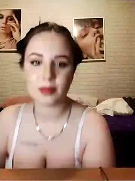 AdelinaJude online show from 12-29-24, 08:37