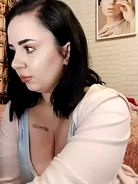 AdelinaJude online show from 02-12-25, 02:10