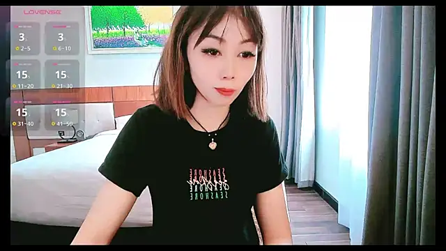 Aster Hoa online show from 11-18-25, 02:39