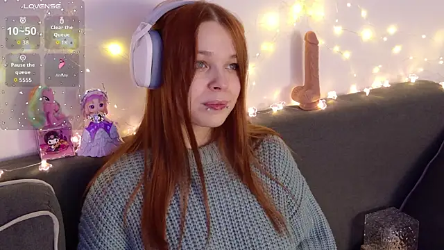 Snapshot of ValBae chatting on 01-07-26, 09:17 ValBae online show from 01-07-26, 09:17