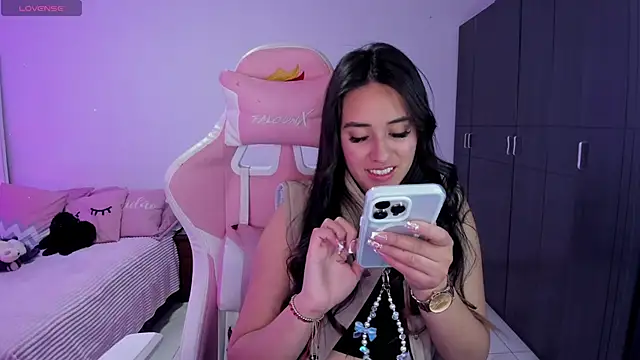 Tinylottie online show from 11-06-25, 01:50