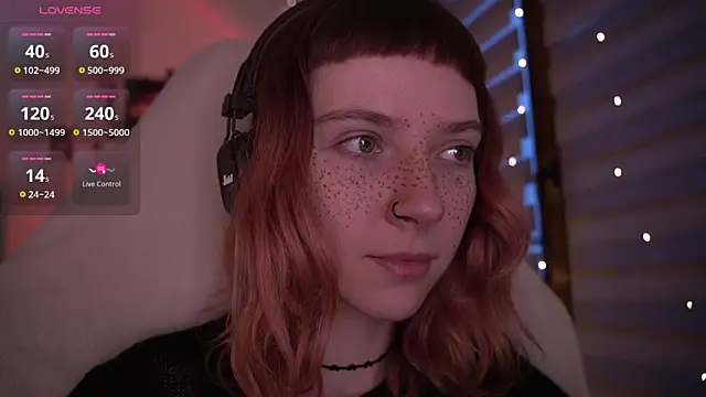 Snapshot of juliapie chatting on 01-12-25, 06:49 juliapie online show from 01-12-25, 06:49
