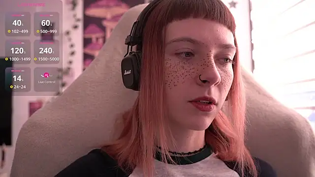 Snapshot of juliapie chatting on 01-20-25, 07:36 juliapie online show from 01-20-25, 07:36