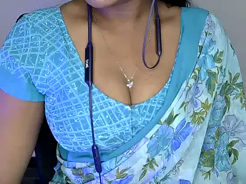 Snapshot of shila20 chatting on 02-04-25, 03:22 shila20 online show from 02-04-25, 03:22