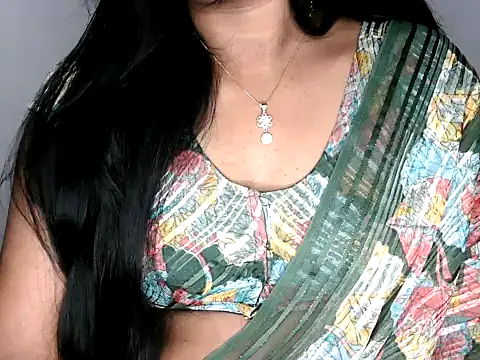 Snapshot of shila20 chatting on 11-16-25, 01:22 shila20 online show from 11-16-25, 01:22