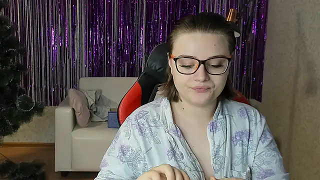 Snapshot of Seductive_She_Wolf chatting on 02-08-25, 05:08 Seductive She Wolf online show from 02-08-25, 05:08