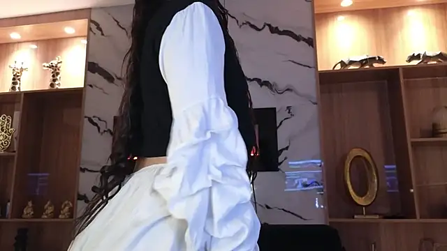 Sophia Cambpell online show from 12-04-25, 09:45