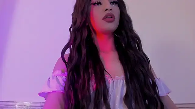 Snapshot of Sophia_Cambpell chatting on 02-20-26, 09:04 Sophia Cambpell online show from 02-20-26, 09:04