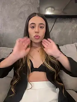 AbyThompson online show from 01-15-25, 03:22