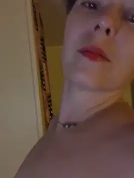 KatieBARBiE98 online show from 10-07-25, 12:19